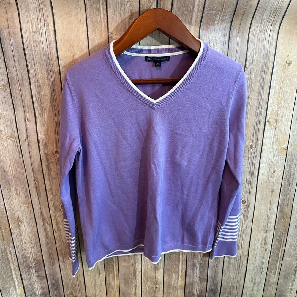 Brooks brothers purple v neck cotton long sleeve shirt, size xl like new  EUC